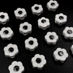 10x5mm baltos sp. gėlytės, 1vnt.