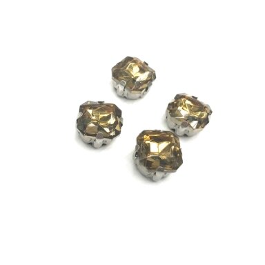 10mm rudos sp. kristalai sidabro sp. rėmeliuose, 4vnt