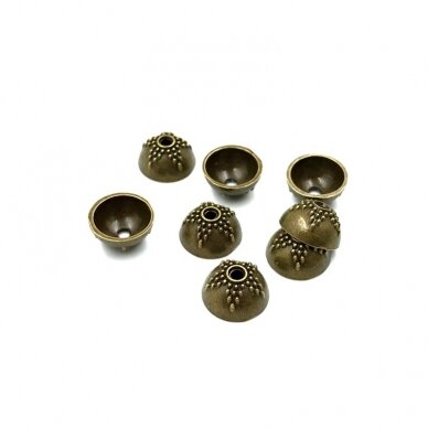 10x5mm žalvario sp. kepurėlės, 31vnt. 10x5mm žalvario sp. kepurėlės, 31vnt.