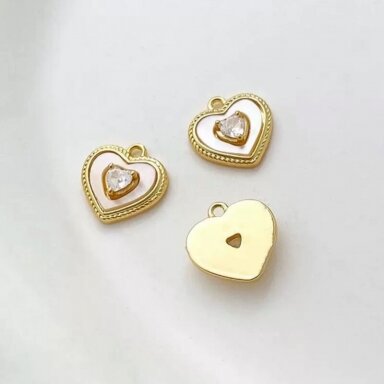 11x11mm 14k aukso sp. nerūdijančio plieno ir kriauklės pakabukas širdis, 1vnt.