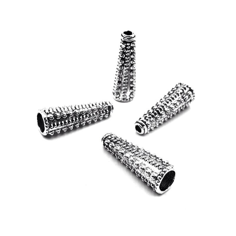 11x30mm sidabro sp. kepurėlės, 4vnt. 11x30mm sidabro sp. kepurėlės, 4vnt.