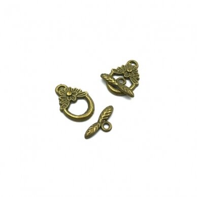 12x16mm žalvario sp. perkišamas užsegimas, 13vnt. 12x16mm žalvario sp. perkišamas užsegimas, 13vnt.
