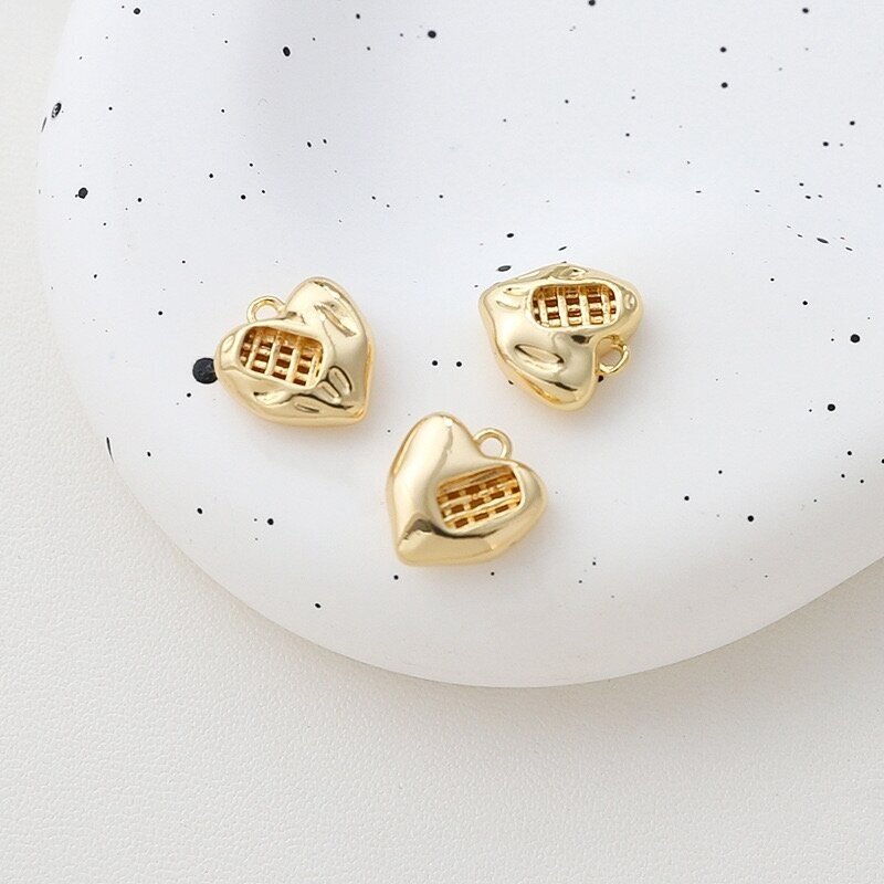 12x11mm 14k aukso sp. nerūdijančio plieno pakabukas širdis, 1vnt. 12x11mm 14k aukso sp. nerūdijančio plieno pakabukas širdis, 1vnt.
