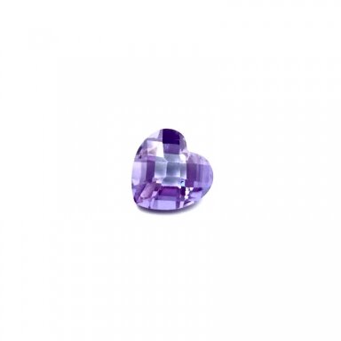13x13mm alyvinės sp. širdies formos cirkonis, 1vnt.