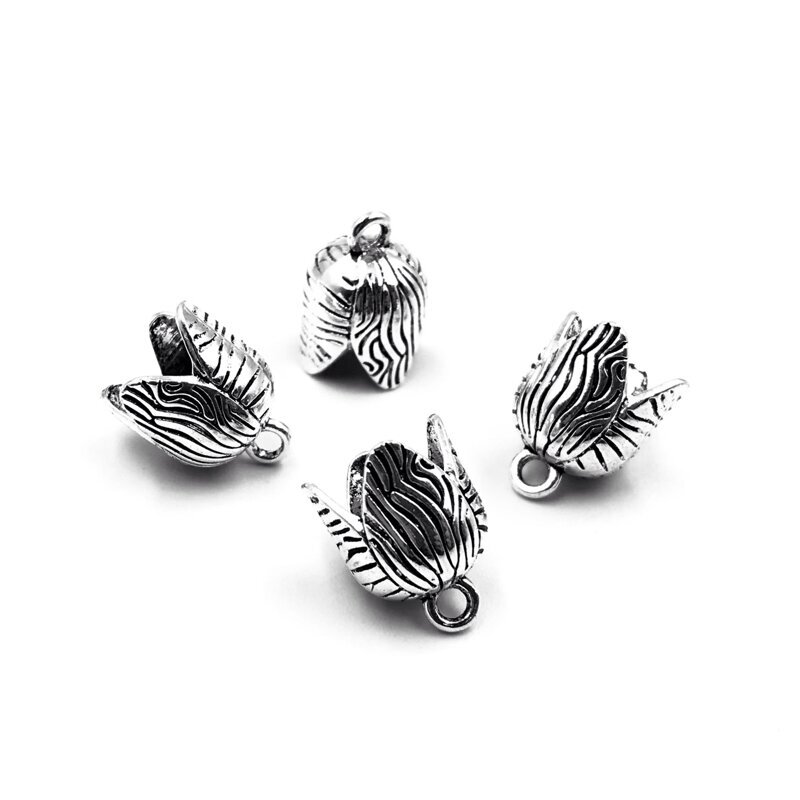 13x17mm sidabro sp. kepurėlės, 8vnt. 13x17mm sidabro sp. kepurėlės, 8vnt.