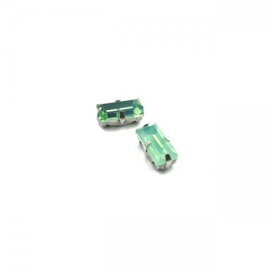 10x5mm mėnulio žalios sp. kristalai sidabro sp. rėmeliuose, 2vnt.