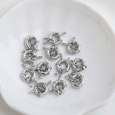 15mm platinos sp. nerūdijančio plieno užsegimas karabinas, 1vnt. 15mm platinos sp. nerūdijančio plieno užsegimas karabinas, 1vnt.