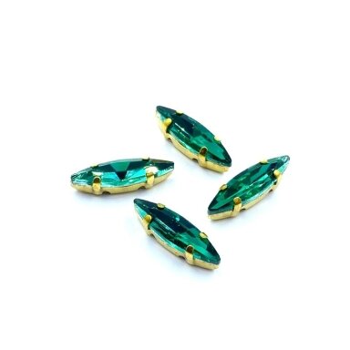 15x4mm Emerald sp. kristalai aukso sp. rėmeliuose, 4vnt