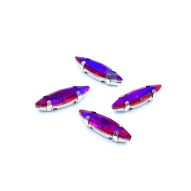 15x4mm Fuchsia sp. kristalai sidabro sp. rėmeliuose, 4vnt