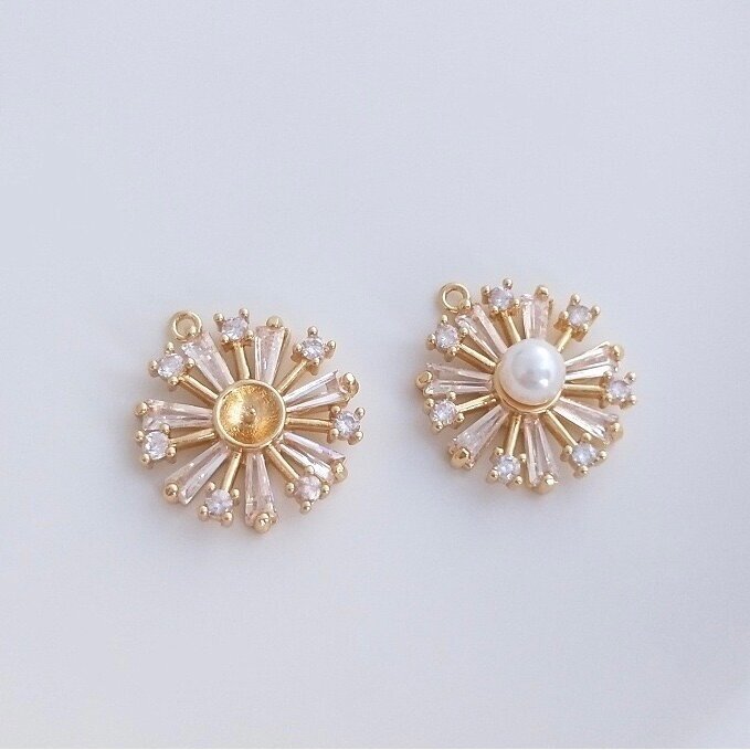 15x15mm 14k aukso sp. nerūdijančio plieno pakabukas, 1vnt.