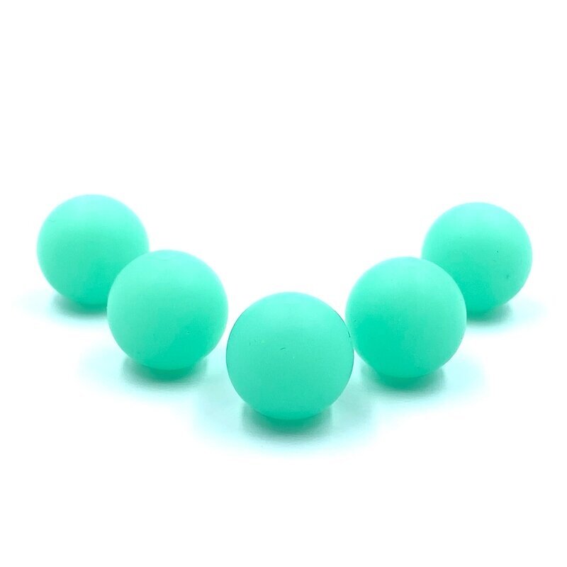 15mm žalios spalvos tamsoje šviečiantys silikoniniai karoliukai, 5vnt.