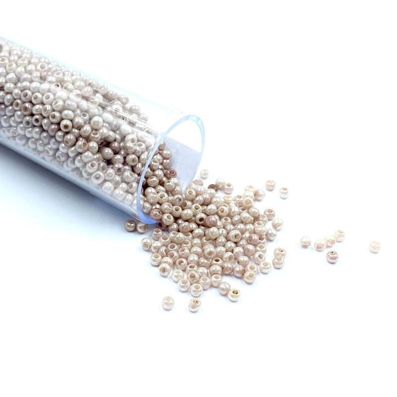 1,5x2mm kreminės sp. biserio karoliukai, ±12g