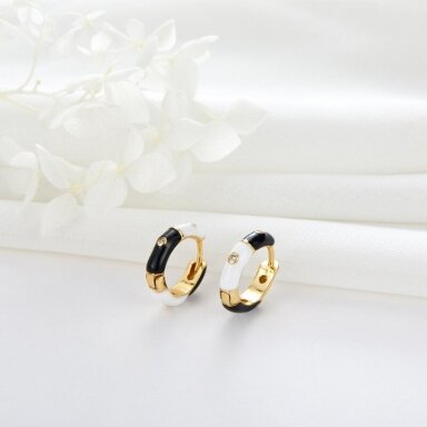 16x4mm 14k aukso juodos ir baltos sp. nerūdijančio plieno auskarų įvėrimai, 2vnt. 16x4mm 14k aukso juodos ir baltos sp. nerūdijančio plieno auskarų įvėrimai, 2vnt.