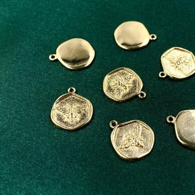 16x14mm 14k aukso sp. nerūdijančio plieno pakabukas bitė, 1vnt. 16x14mm 14k aukso sp. nerūdijančio plieno pakabukas bitė, 1vnt.