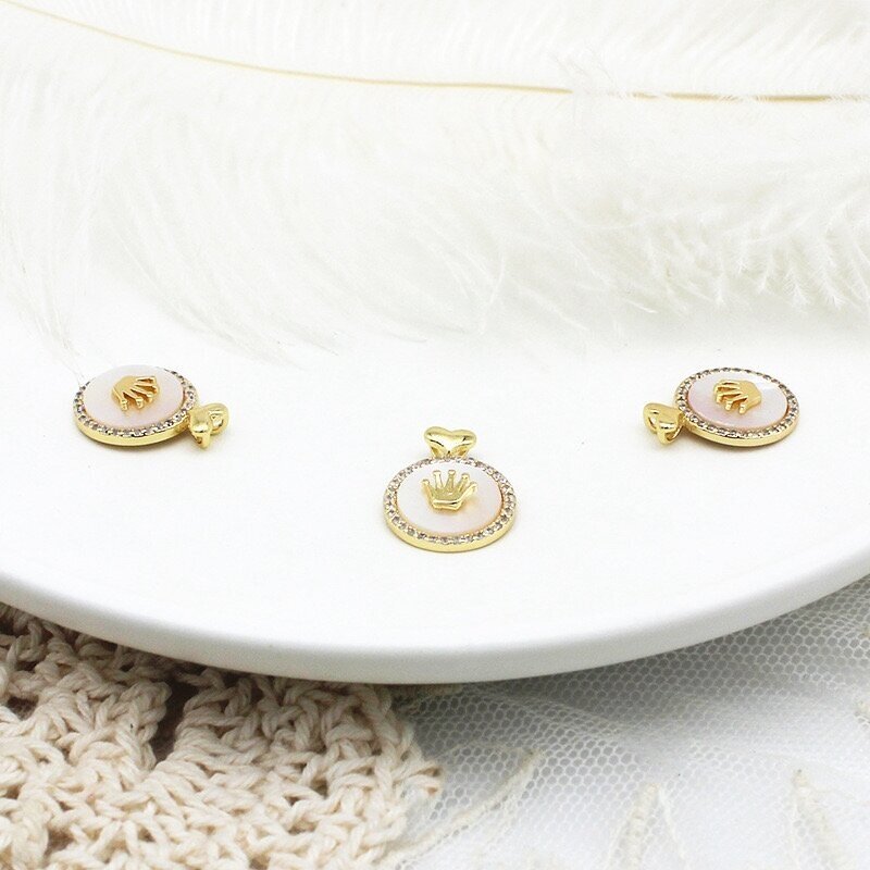 16x13mm 14k aukso sp. nerūdijančio plieno pakabukas su kriaukle, 1vnt. 16x13mm 14k aukso sp. nerūdijančio plieno pakabukas su kriaukle, 1vnt.