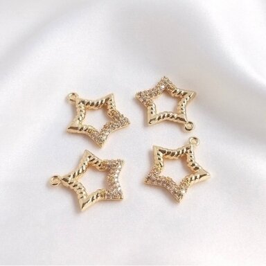 17X16mm 14k aukso sp. nerūdiojančio plieno pakabukas žvaigždė, 1vnt. 17X16mm 14k aukso sp. nerūdiojančio plieno pakabukas žvaigždė, 1vnt.