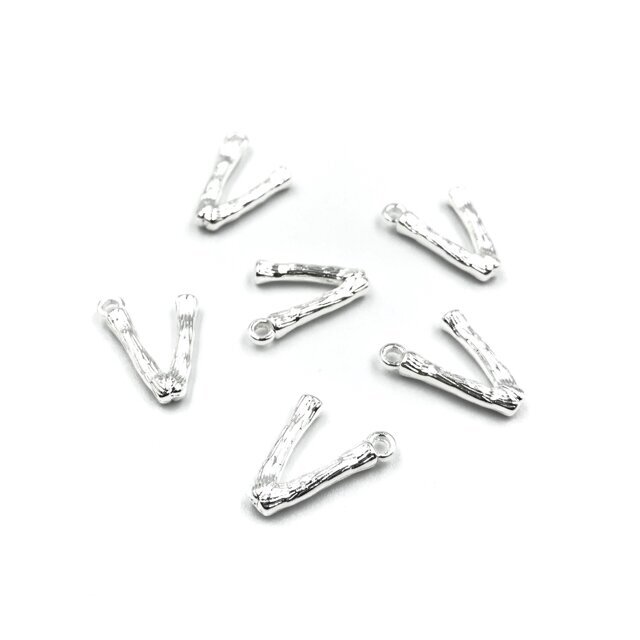 17x12mm sidabro sp. nerūdijančio plieno pakabukas V raidė, 2vnt.