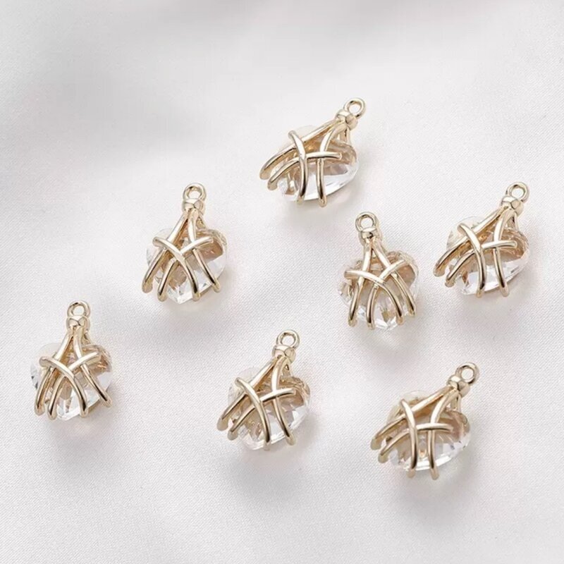 17x10mm rausvo aukso ir skaidrios sp. nerūdijančio plieno pakabukas širdis, 1vnt. 17x10mm rausvo aukso ir skaidrios sp. nerūdijančio plieno pakabukas širdis, 1vnt.