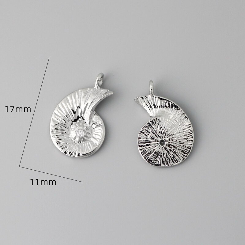 17x11mm platinos sp. nerūdijančio plieno pakabukas kriauklė, 1vnt. 17x11mm platinos sp. nerūdijančio plieno pakabukas kriauklė, 1vnt.