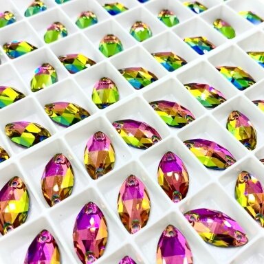 18x9mm rožinės ir žalsvos sp. akies formos prisiuvami kristalai, 2vnt.
