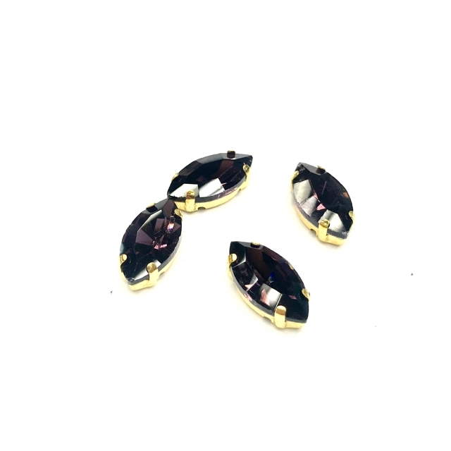 18x10mm violetinės sp. kristalai aukso sp. rėmeliuose, 4vnt