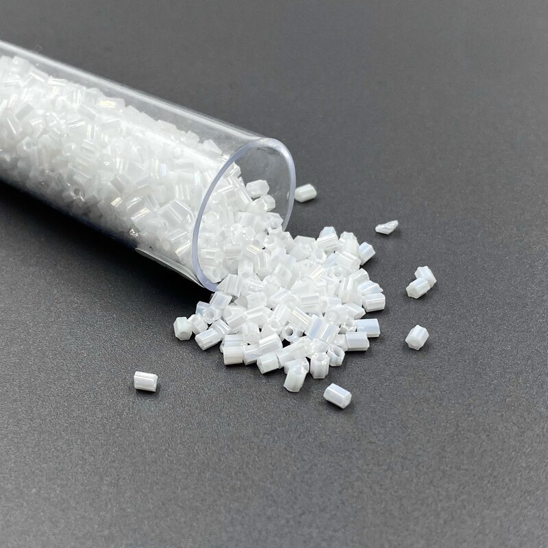 1,8x2,5mm baltos AB sp. biserio karoliukai, ±10g