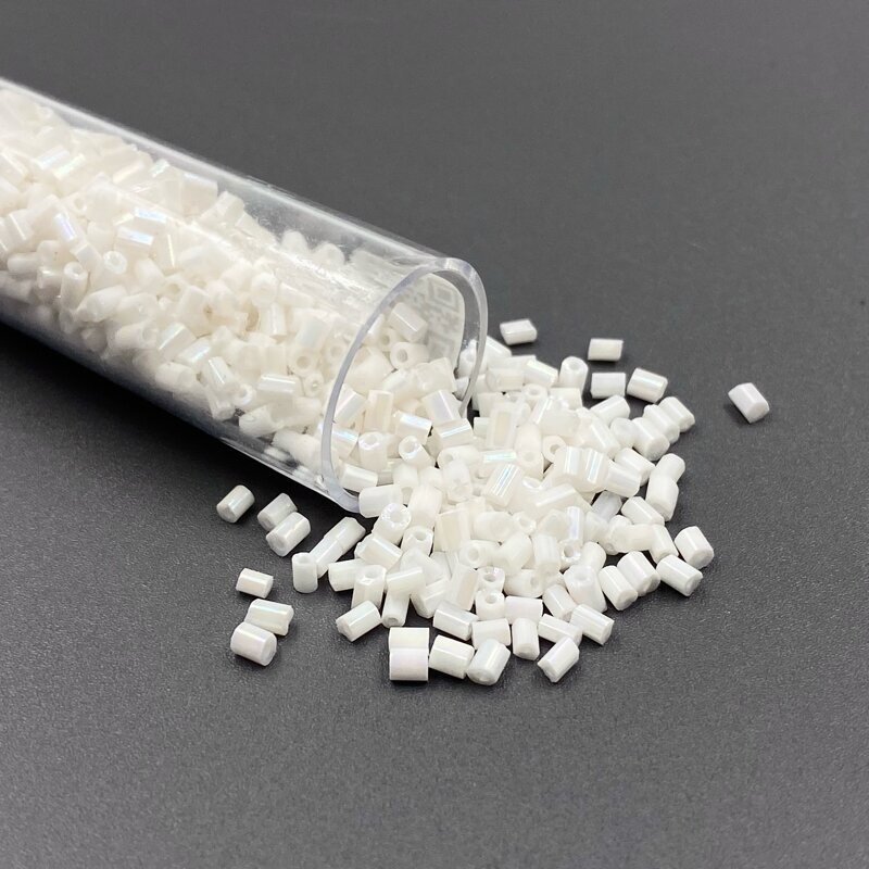1,8x2,7mm baltos AB sp. biserio karoliukai, ±10g