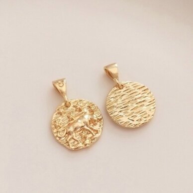 19x13mm 14k aukso sp. nerūdijančio plieno pakabukas jautis, 1vnt. 19x13mm 14k aukso sp. nerūdijančio plieno pakabukas jautis, 1vnt.