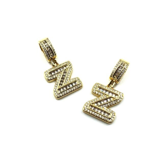 19x16mm aukso sp. nerūdijančio plieno pakabukas su cirkoniais Z raidė, 1vnt. 19x16mm aukso sp. nerūdijančio plieno pakabukas su cirkoniais Z raidė, 1vnt.