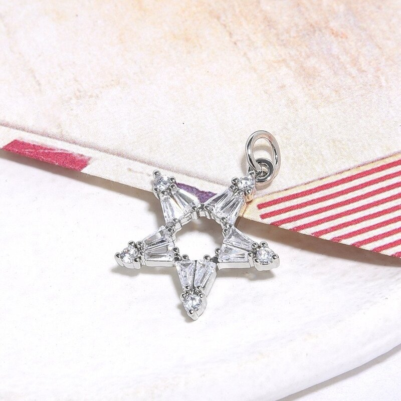 19x17mm platinos sp. nerūdijančio plieno pakabukas žvaigždė, 1vnt. 19x17mm platinos sp. nerūdijančio plieno pakabukas žvaigždė, 1vnt.