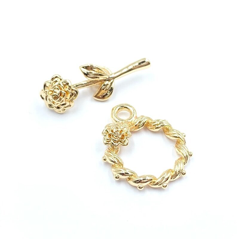 19x22mm 14k aukso sp. nerūdijančio plieno perkišamas užsegimas, 1vnt. 19x22mm 14k aukso sp. nerūdijančio plieno perkišamas užsegimas, 1vnt.