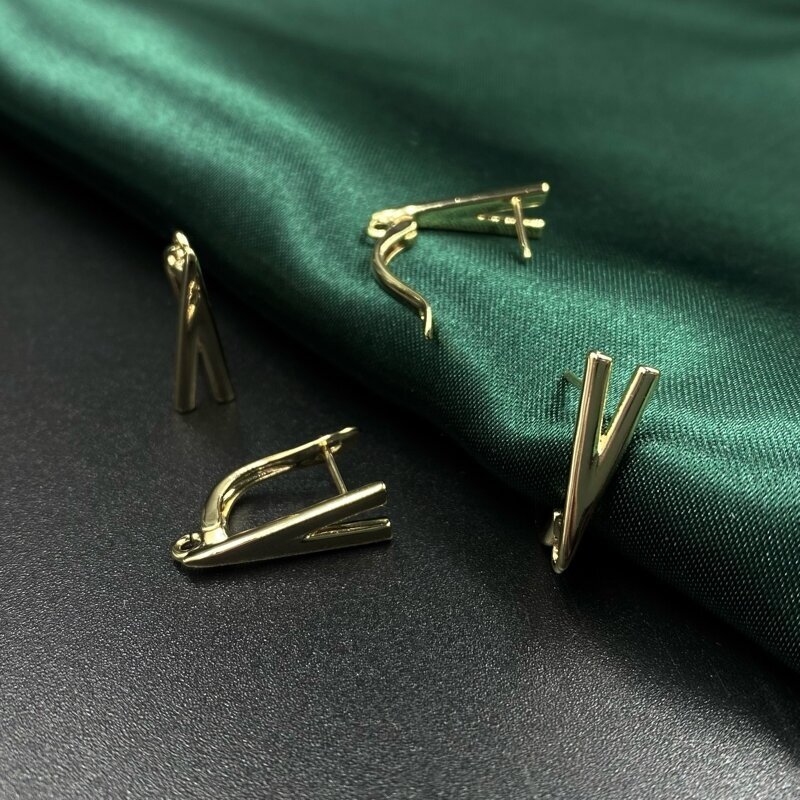 19x6mm 14k aukso sp. nerūdijančio plieno auskarų įvėrimai, 2vnt. 19x6mm 14k aukso sp. nerūdijančio plieno auskarų įvėrimai, 2vnt.