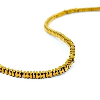 1x1,5mm 18k aukso sp. kvadratinio disko formos hematitas, 40cm juosta 1x1,5mm 18k aukso sp. kvadratinio disko formos hematitas, 40cm juosta