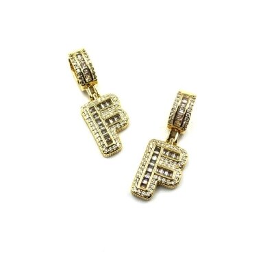 20x12mm aukso sp. nerūdijančio plieno pakabukas su cirkoniais F raidė, 1vnt. 20x12mm aukso sp. nerūdijančio plieno pakabukas su cirkoniais F raidė, 1vnt.