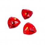 22x22mm raudonos sp. trikampio formos prisiuvami kristalai, 1vnt.