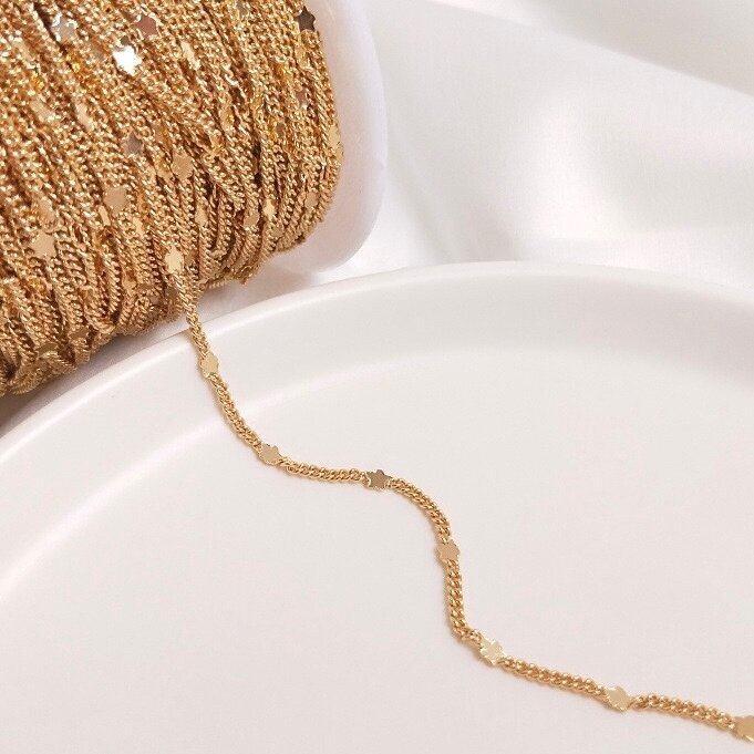 2,2mm 14k aukso sp. nerūdijančio plieno lituota grandinėlė su žvaigždutėmis, 1m 2,2mm 14k aukso sp. nerūdijančio plieno lituota grandinėlė su žvaigždutėmis, 1m