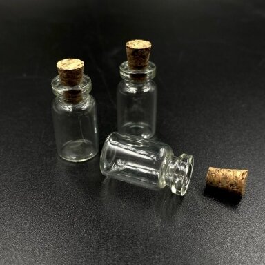 24x13mm stikliniai buteliukai su kamščiu, 12vnt. 24x13mm stikliniai buteliukai su kamščiu, 12vnt.