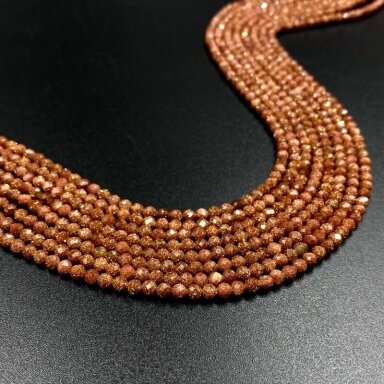 2,5mm facetuotas saulės akmuo, 40cm juosta