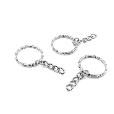 25mm nikelio sp. raktų pakabukų žiedai su grandinėle, 6vnt. 25mm nikelio sp. raktų pakabukų žiedai su grandinėle, 6vnt.