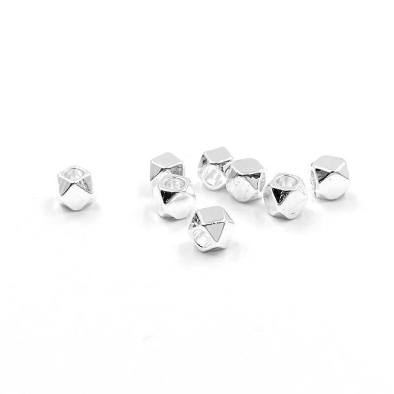 2,5mm sidabro sp. nerūdijančio plieno intarpas kubas, 8vnt.
