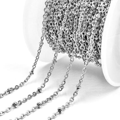 2mm platinos sp. nerūdijančio plieno lituota grandinėlė su 2,5x1mm burbuliukais, 1m 2mm platinos sp. nerūdijančio plieno lituota grandinėlė su 2,5x1mm burbuliukais, 1m