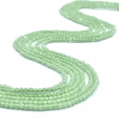 2mm žalios sp. facetuota katės akis, ŠVIEČIA TAMSOJE 40cm juosta 2mm žalios sp. facetuota katės akis, ŠVIEČIA TAMSOJE 40cm juosta