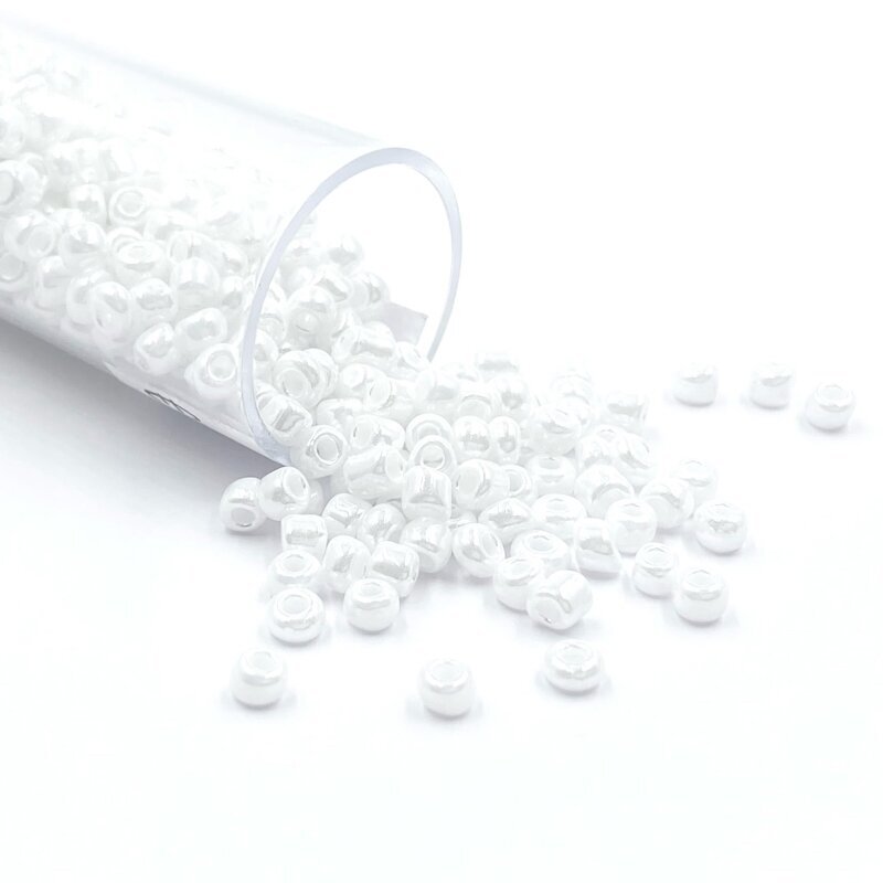 2x3mm perlamutrinės baltos sp. biserio karoliukai, ±11g