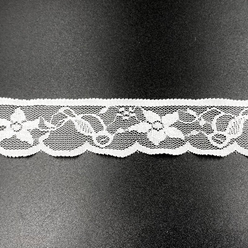 30mm baltos sp. elastinis nėrinys, 1m