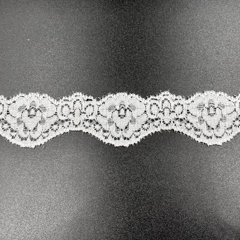 35mm baltos sp. elastinis nėrinys, 1m