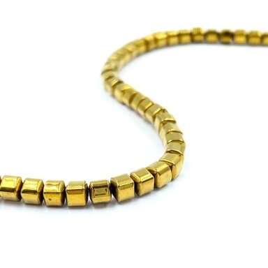 3x3mm 18k aukso sp. kubo formos hematitas, 40cm juosta 3x3mm 18k aukso sp. kubo formos hematitas, 40cm juosta