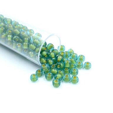 3x4mm žalios sp. biserio karoliukai, ±ąčg