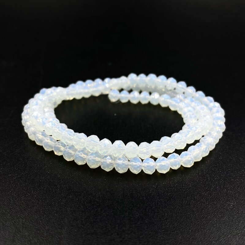 3x4mm dūminiai melsvos sp. rondelle formos karoliukai, 40cm juosta 3x4mm dūminiai melsvos sp. rondelle formos karoliukai, 40cm juosta