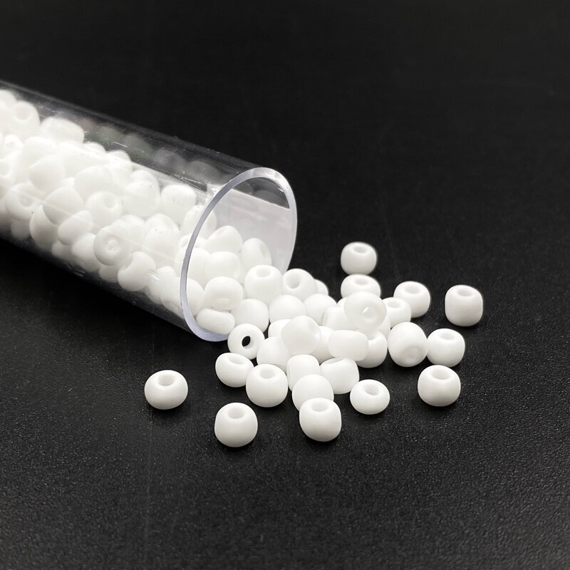 3x4mm matiniai baltos sp. biserio karoliukai, ±11g