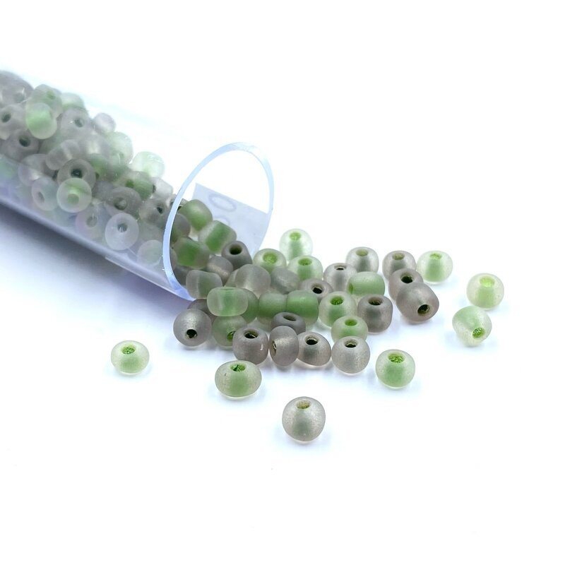 3x4mm žalios ir pilkos sp. biserio karoliukai, ±12g